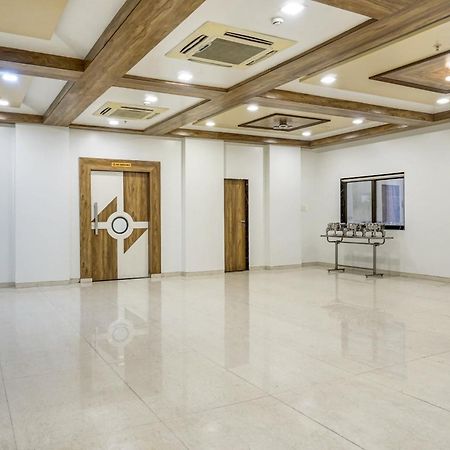 Townhouse Oak Regal Inn Near Sant Tukaram Nagar Metro Station Pimpri-Chinchwad Екстериор снимка