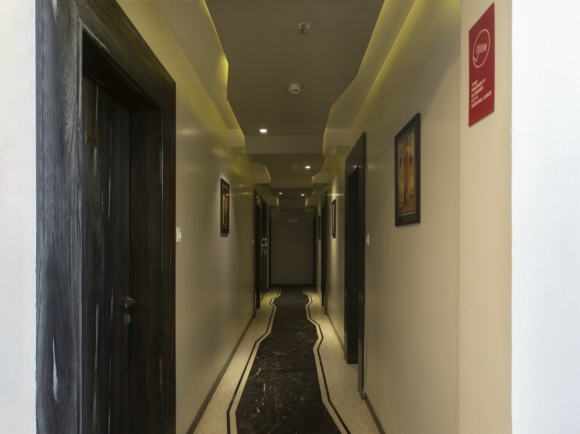 Townhouse Oak Regal Inn Near Sant Tukaram Nagar Metro Station Pimpri-Chinchwad Екстериор снимка